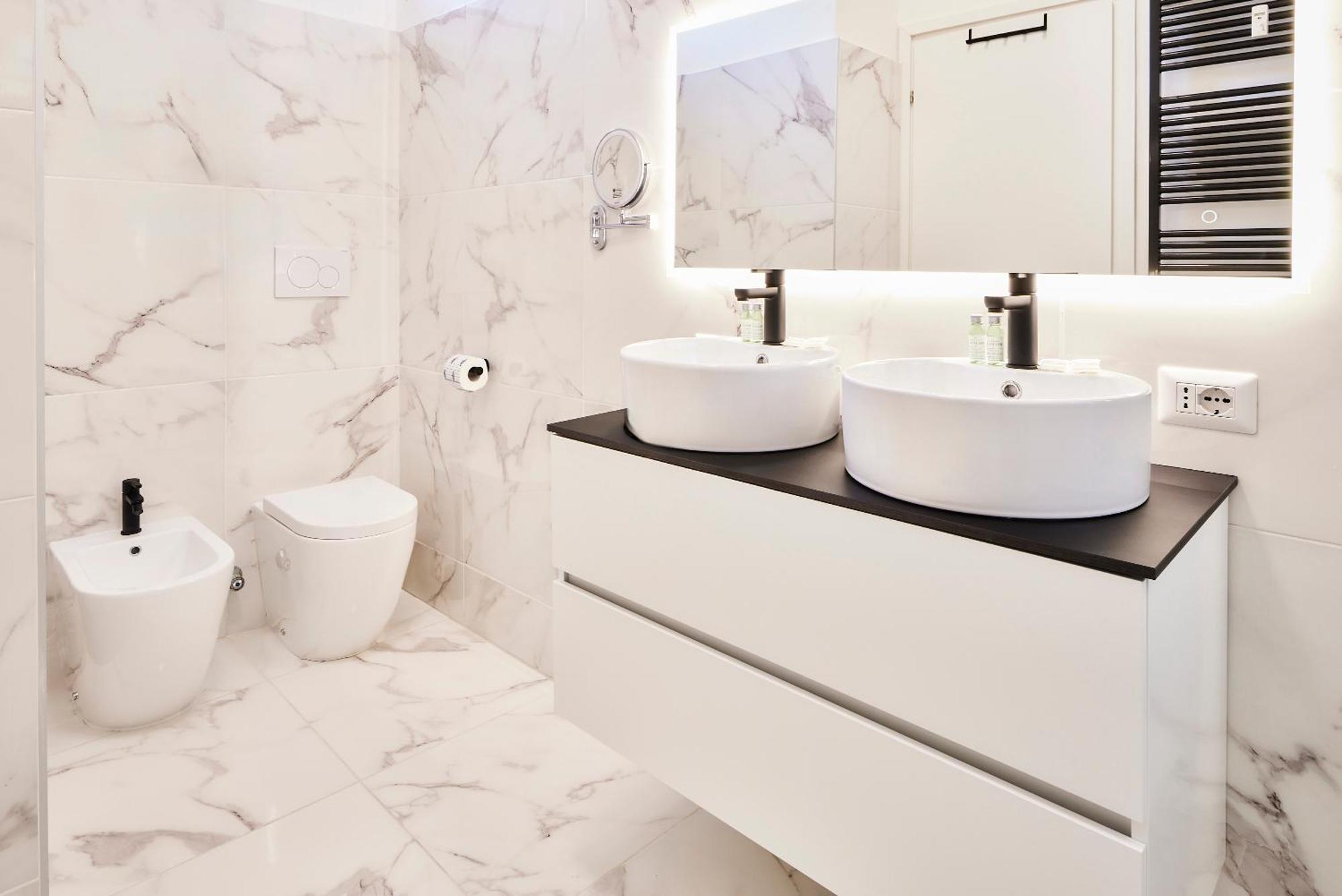 Duomo Charme Apartment Milano Ngoại thất bức ảnh