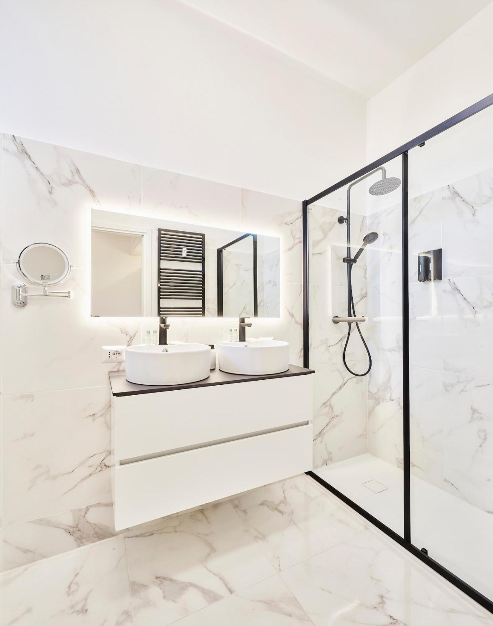 Duomo Charme Apartment Milano Ngoại thất bức ảnh