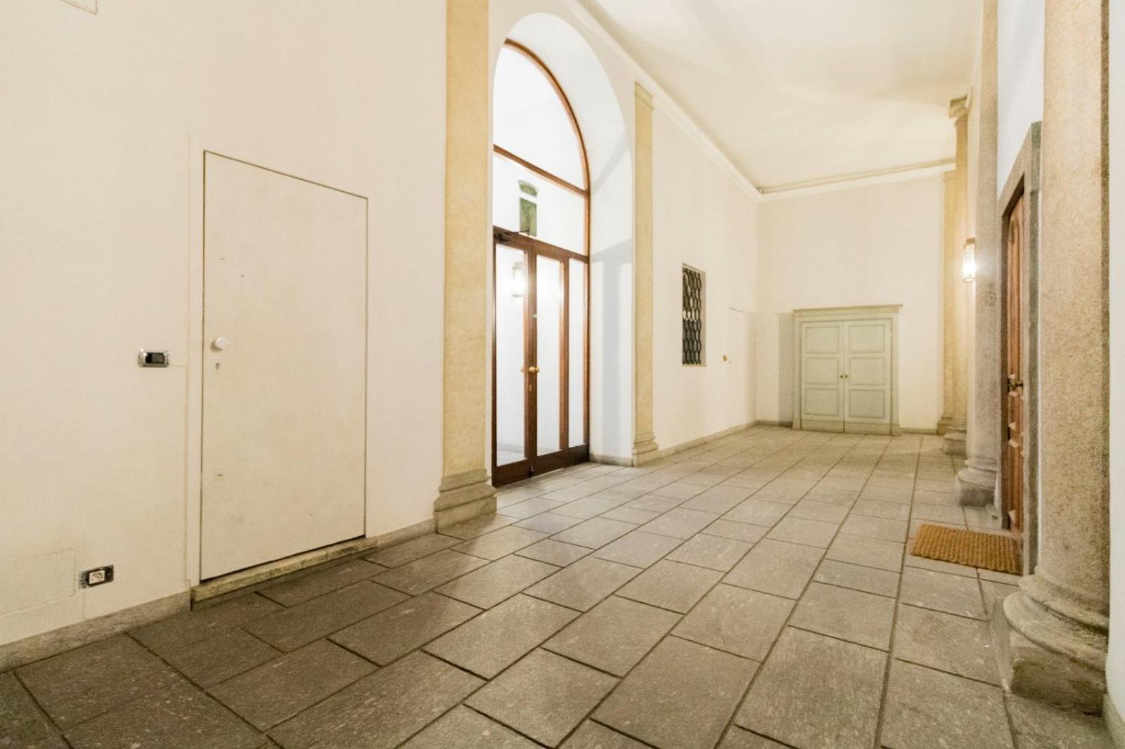 Duomo Charme Apartment Milano Ngoại thất bức ảnh