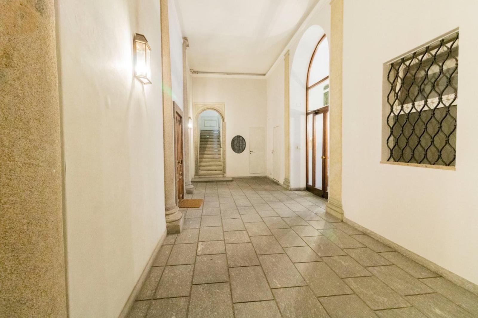 Duomo Charme Apartment Milano Ngoại thất bức ảnh